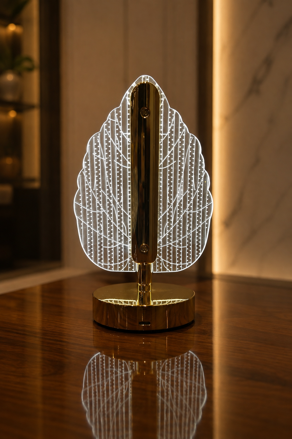 VIBE CART rechargeable LED lamp, leaf design, lit up
